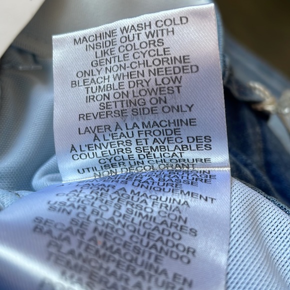 WIT & WISDOM Ab'Solution MWT Denim Shorts light blue size 0 - Picture 8 of 8